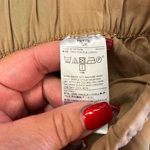 Banana Republic Tan Soft Lyocell Cargo Jogger Pants sz PS - Picture 6 of 8